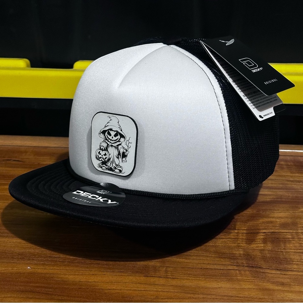 Trucker Hat halloween Skull pumpkin Foam Trucker Hat Black And White Hat